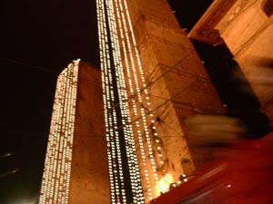 Bologna, Due Torri, dicembre 2004