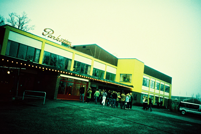 F1000022_parketten